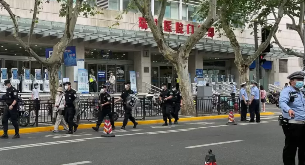 الصين: مقتل 6 أشخاص بهجوم على حضانة